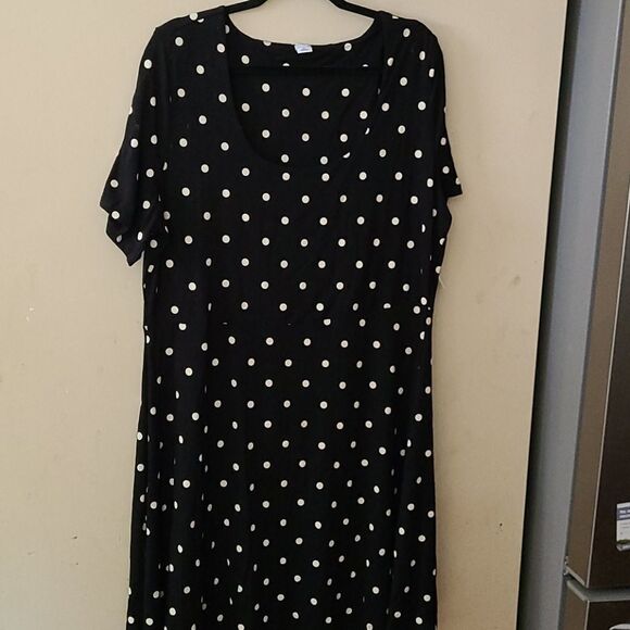 Old navy dress  - Picture 1 of 4
